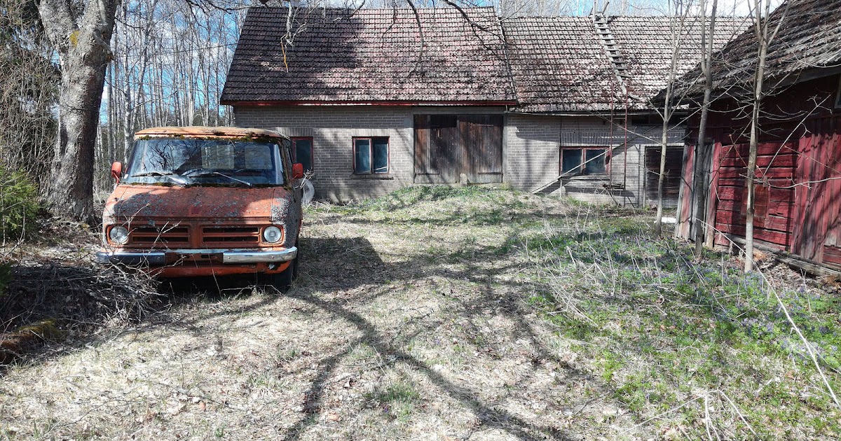 Bedford CF2 Van Junkyard Sunday's