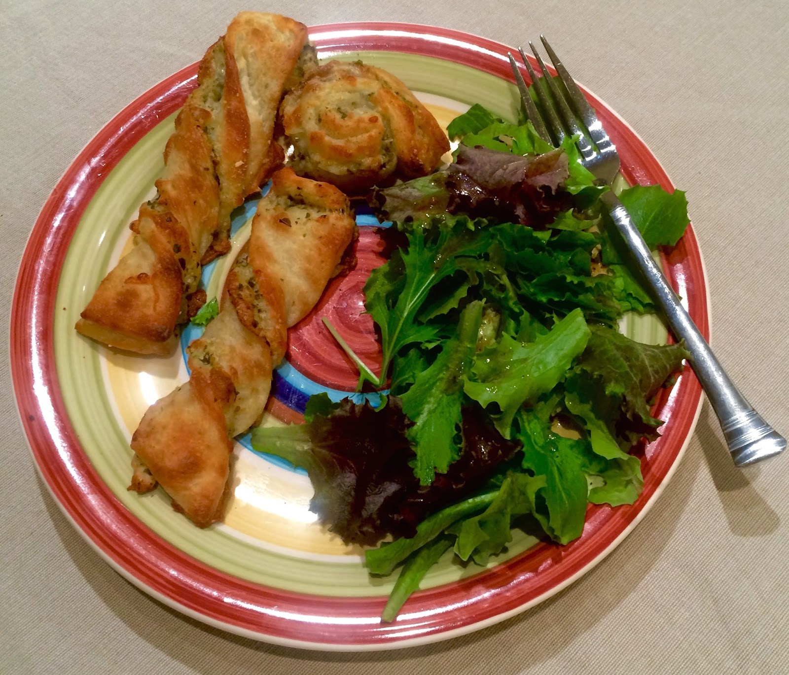 Snackage and Sweets Pesto Pizza Twists