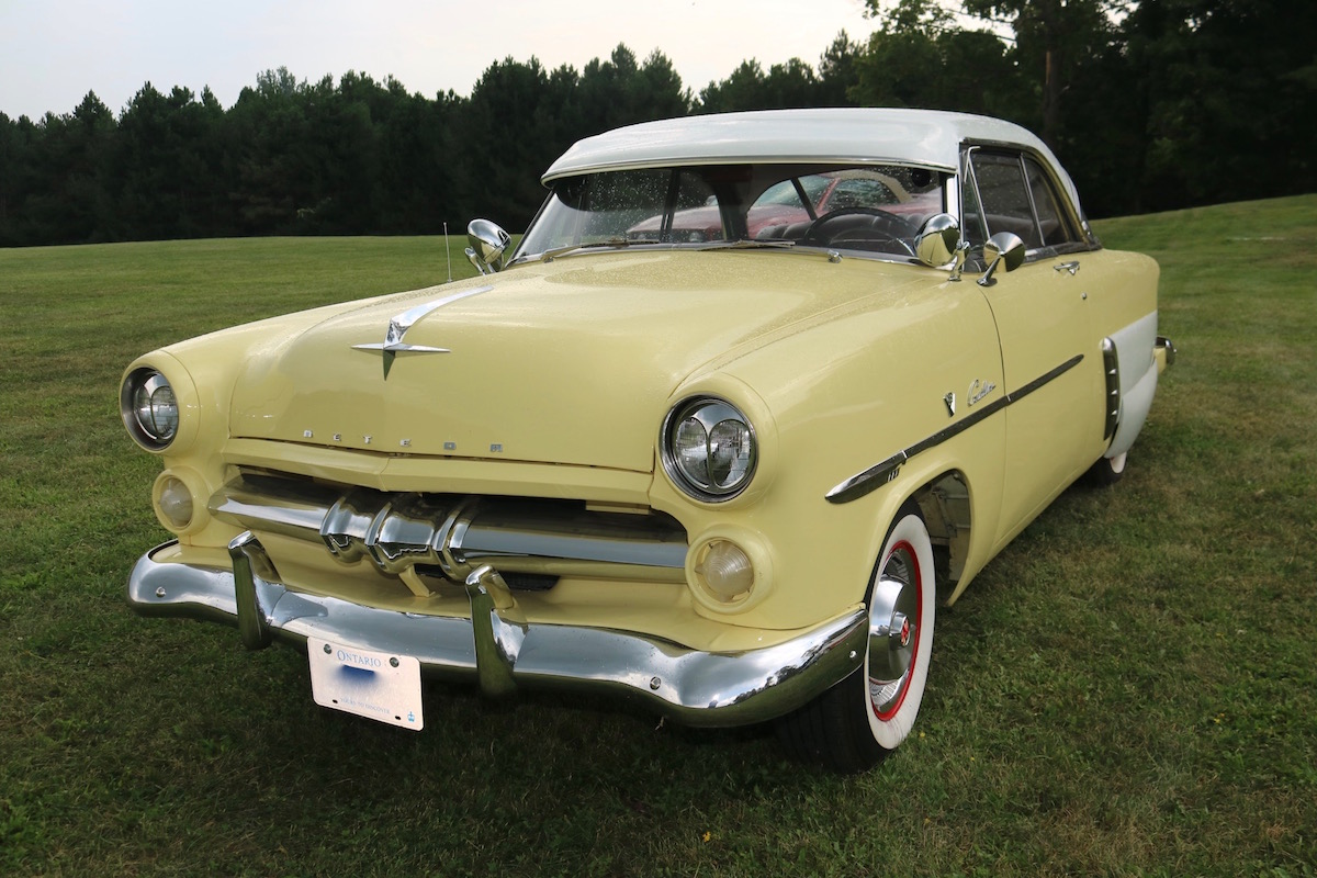 Форд метеор. 1957 meteor niagara. 1972 mercury meteor. Mystery meteor 1930 машина. Meteor (марка автомобилей).