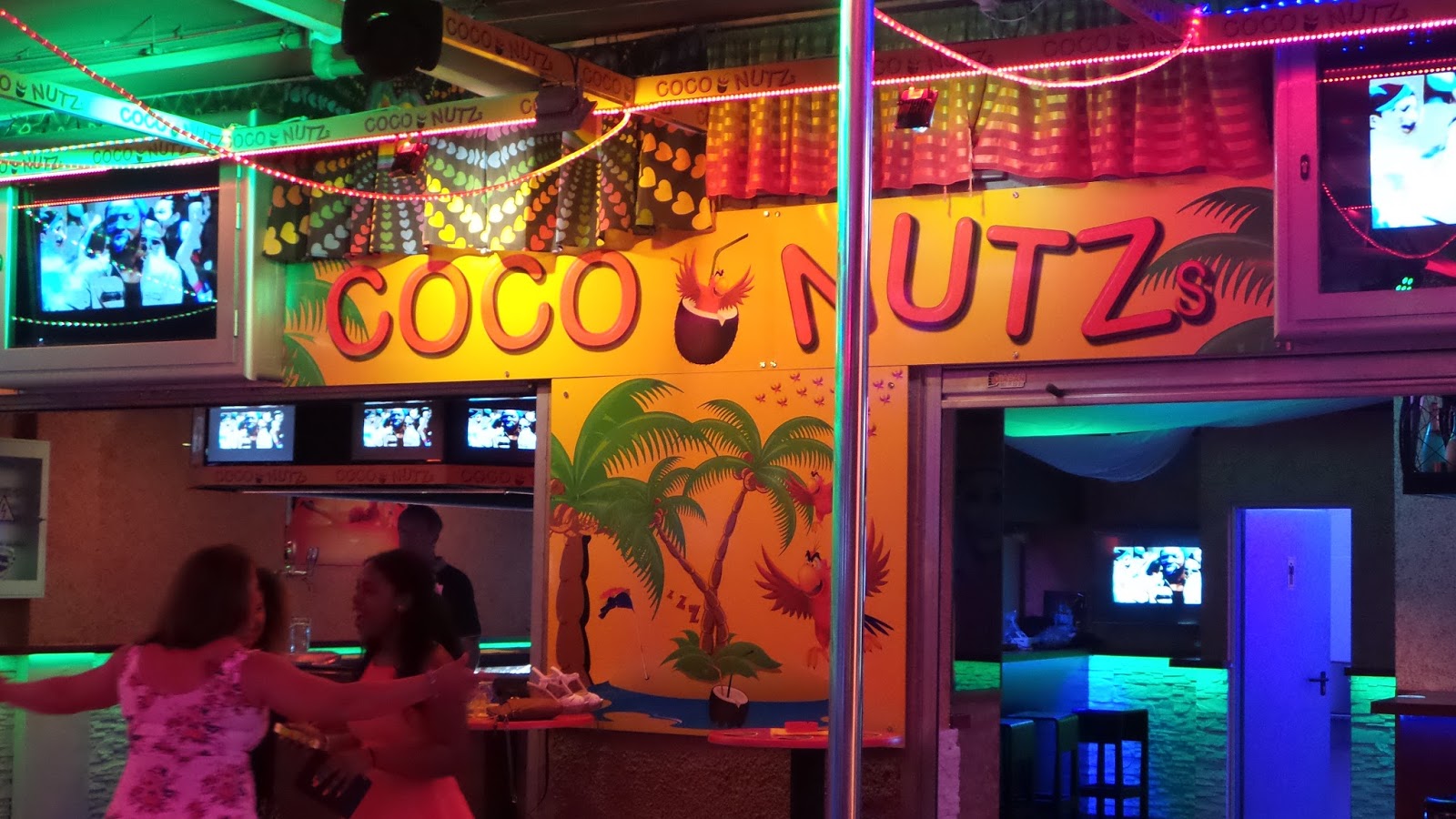 Coco Loco & Coco Nutzs