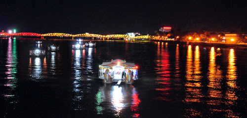 Nghe Ca Huế trên sông Hương nghe ca hue tren song huong