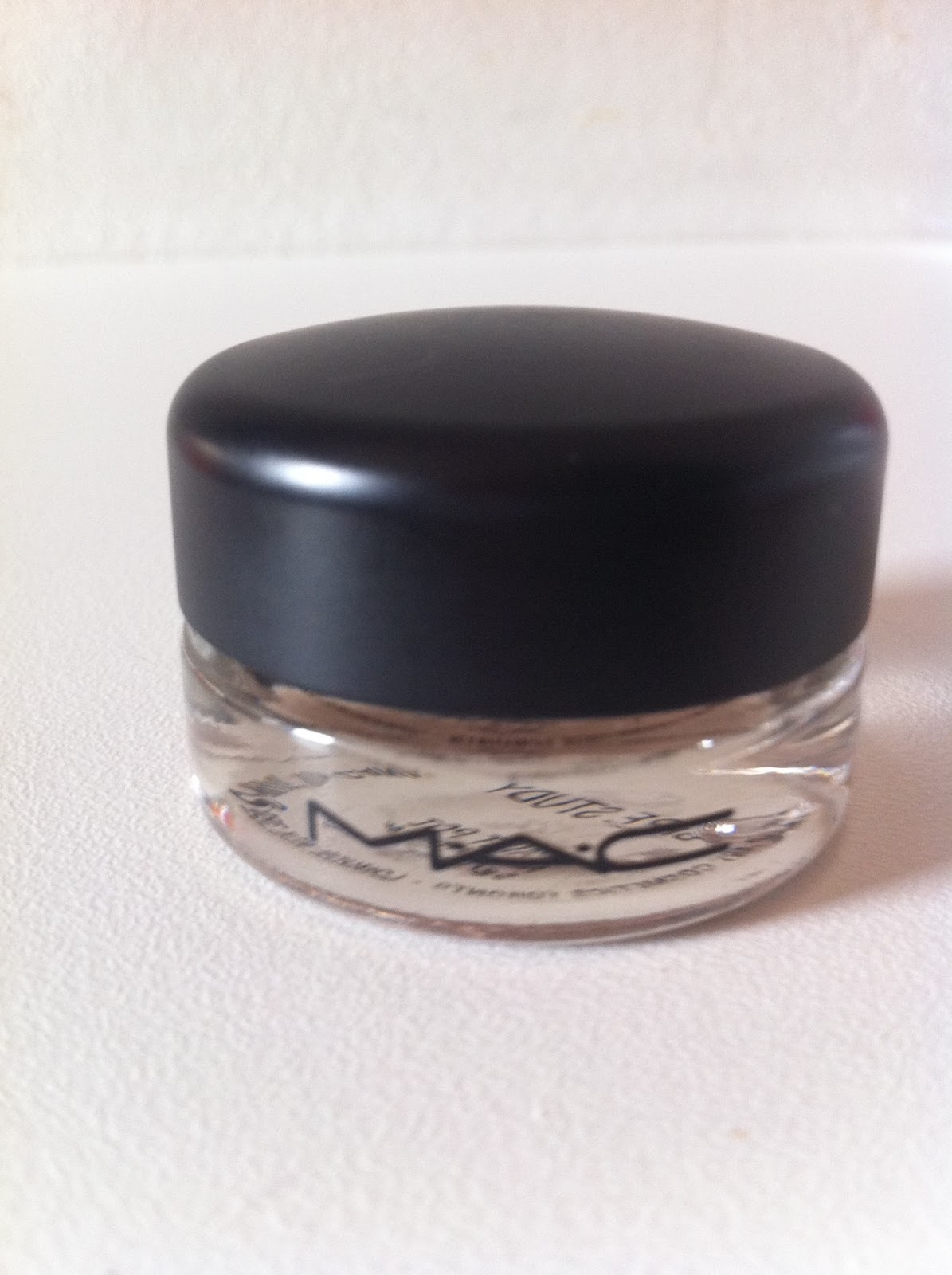 Beauty and Makeup World MAC Paint Pot Bare Study