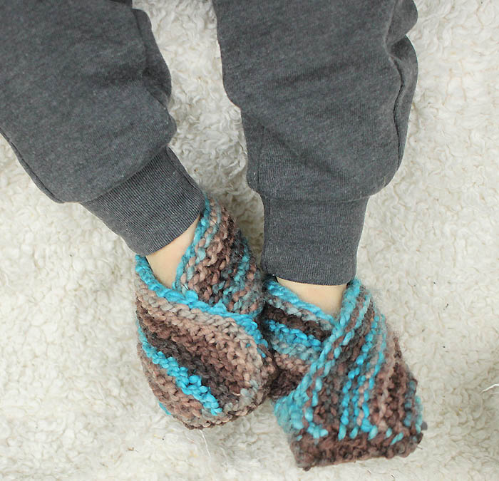 Easiest Toddler Slippers Ever! Knitting Pattern - Gina Michele
