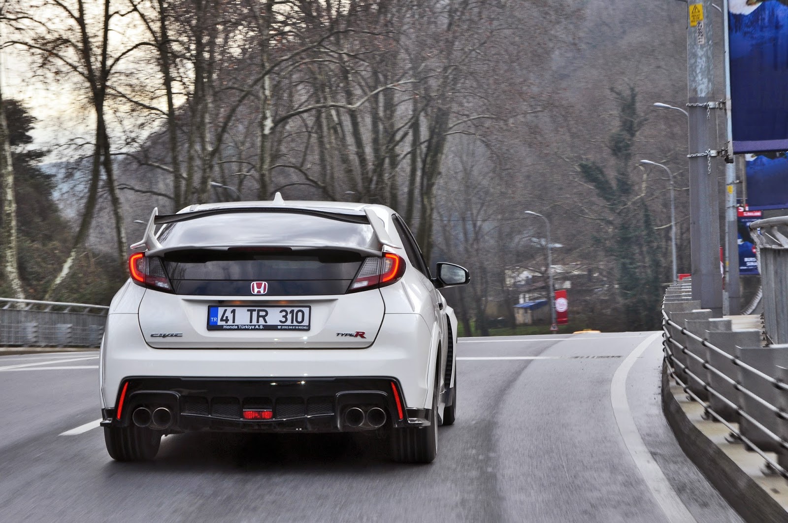 Burak Sırtmaç Photoshoot's: Honda Civic Type-R