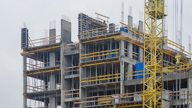 Budowa River Tower Bydgoszcz KWK Construction