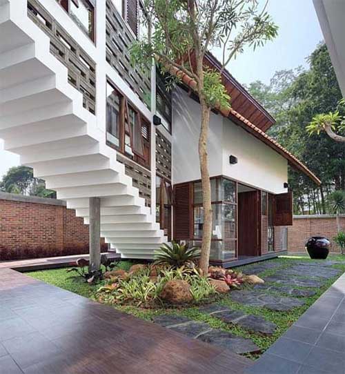 3 Elemen Desain Eksterior Rumah Tropis Modern Ala Klasik