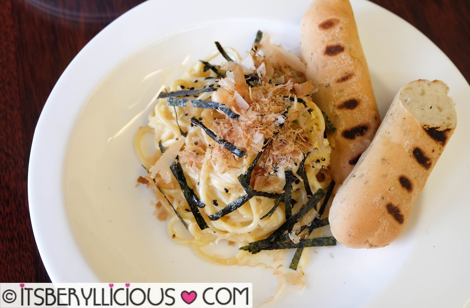 Quim's Cake &amp; Cafe Beyond The 5M Cake