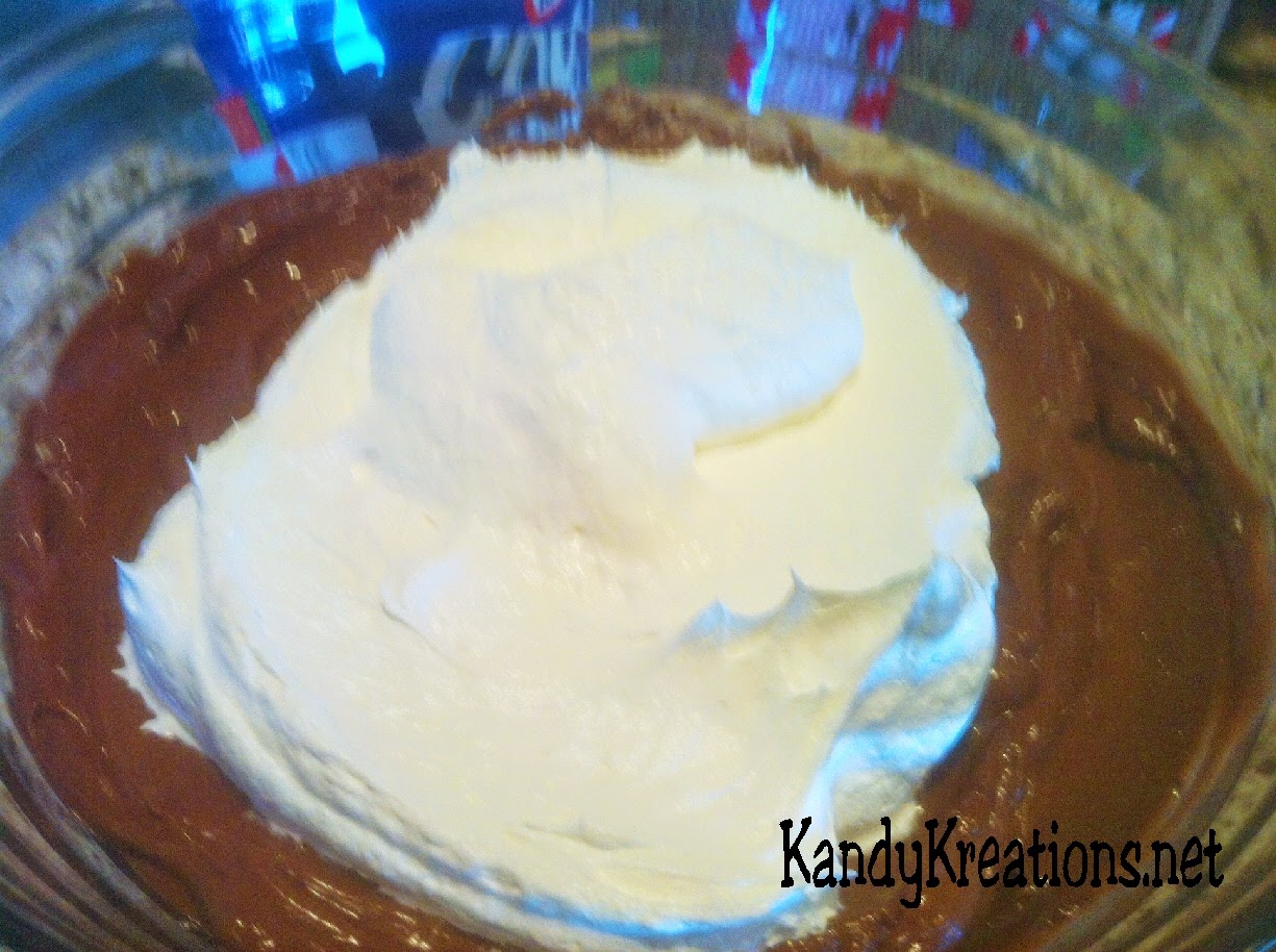 Cool Whip Topping Layer in Chocolate Pudding Recipe