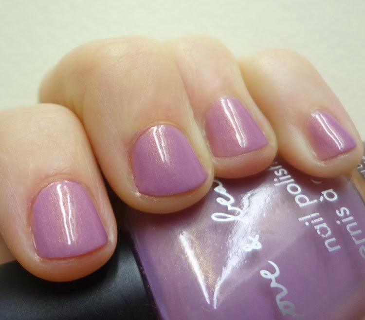 Golden shimmer in this Forever21 orchid nail polish