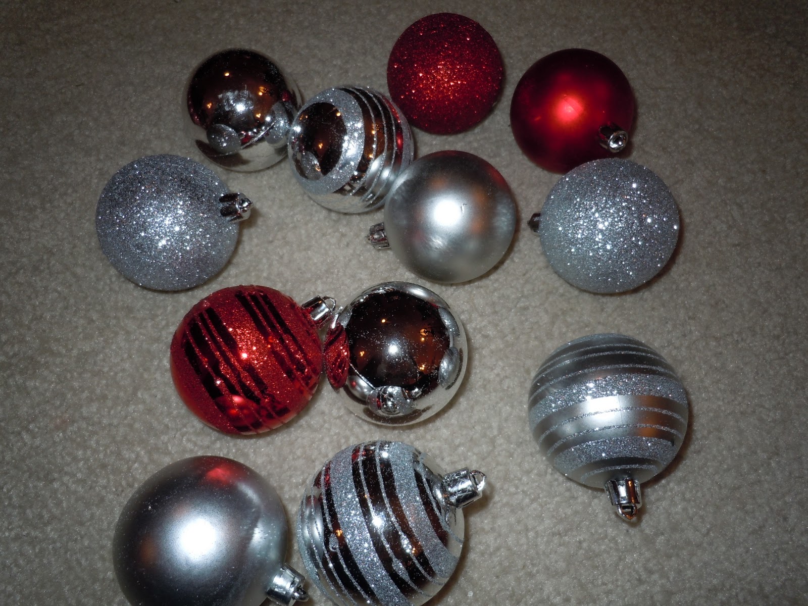 The Speech Ladies Ornament Wreath