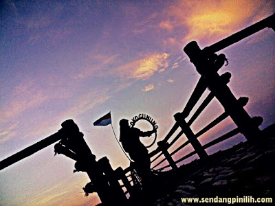 kala-petang-di-menara-pandang kala-petang-di-menara-pandang