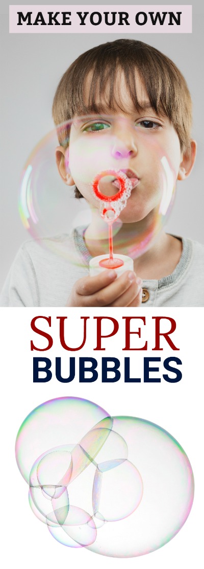 SUPER BUBBLES: A must-try activity for Summer! (Easy recipe) #playrecipes #playrecipesforkids #bubbles #bubblesrecipe #activitiesforkids #superbubbles