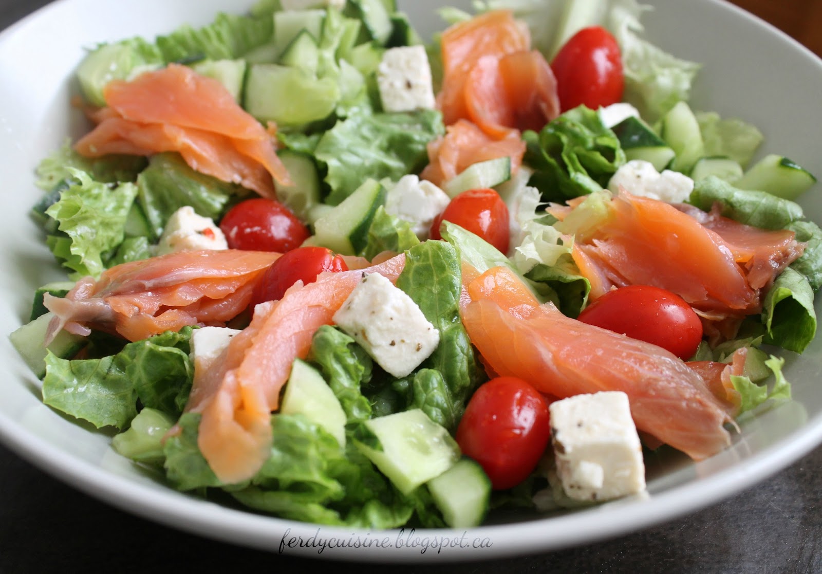 Le blog culinaire d&amp;#39;une débutante: La Salade Composée #3 SAUMON / FETA
