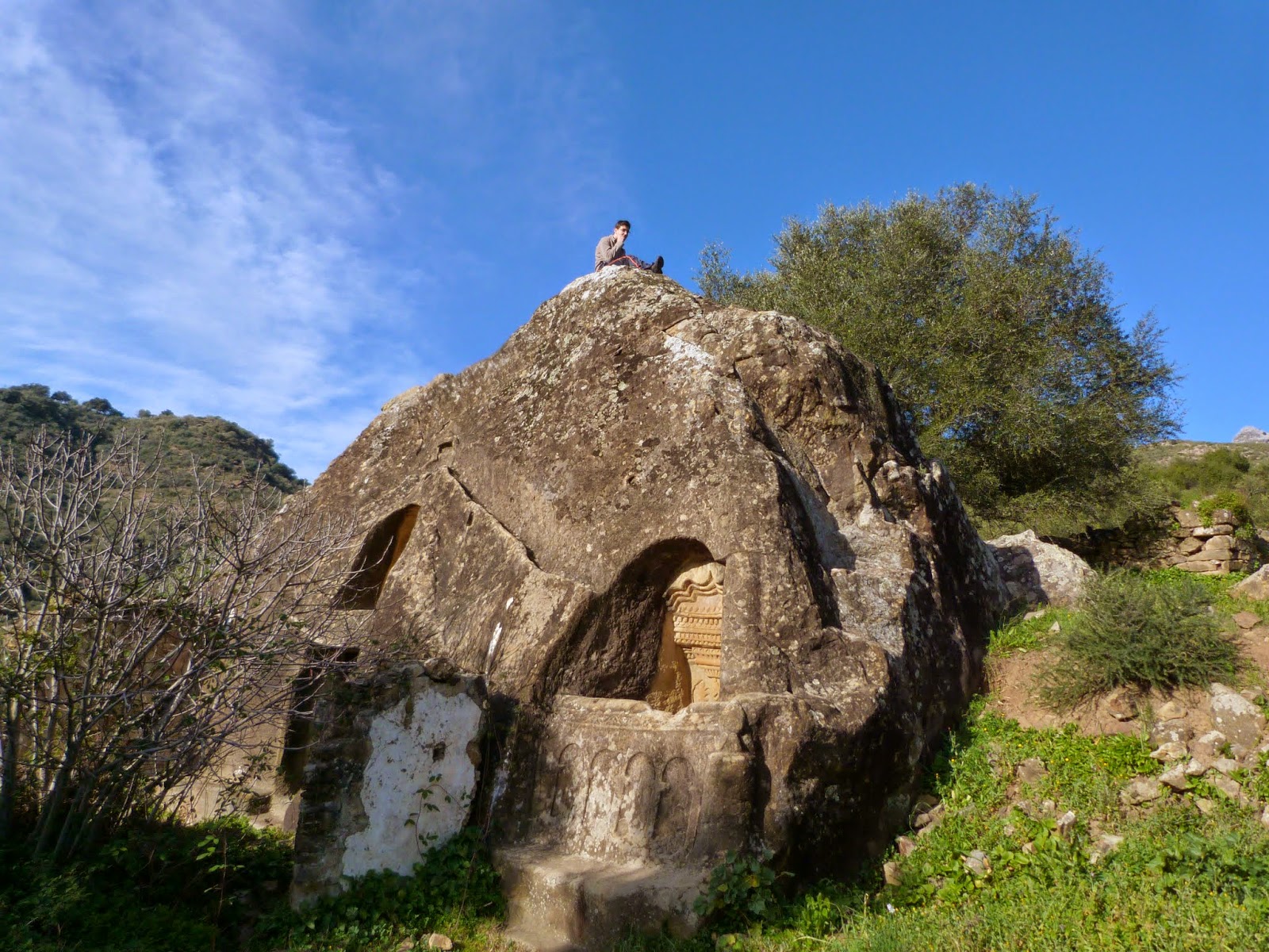 Foto de SENDERO CASA DE PIEDRA en Cortes de la Frontera, Málaga