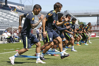 Ricardo Gareca convoca 30 jogadores para jogos do Peru contra Paraguai e  Brasil - Gazeta Esportiva