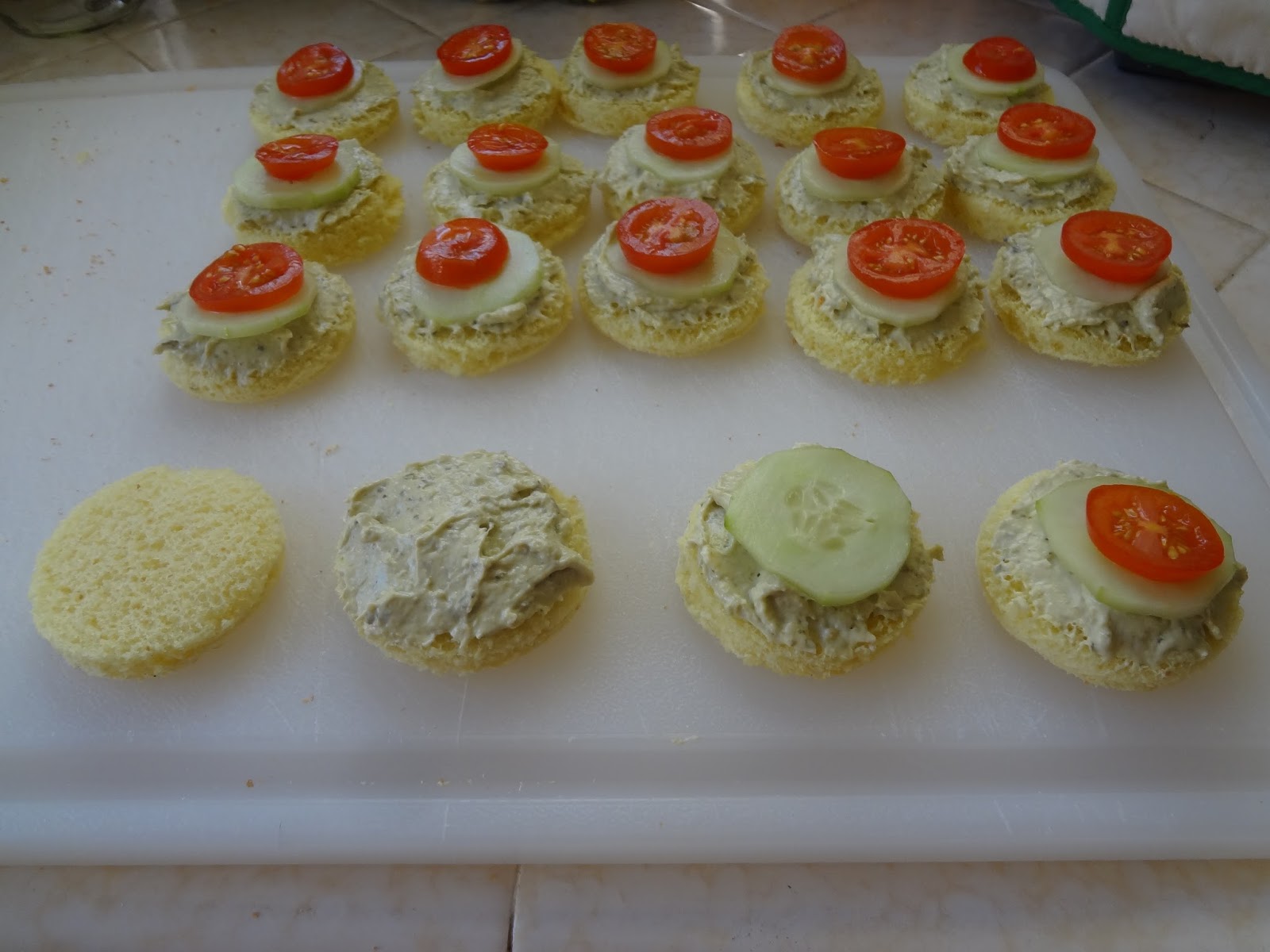 Cookin' Mama Liza's Cucumber & Tomato Tea Sandwiches with Pesto Cream