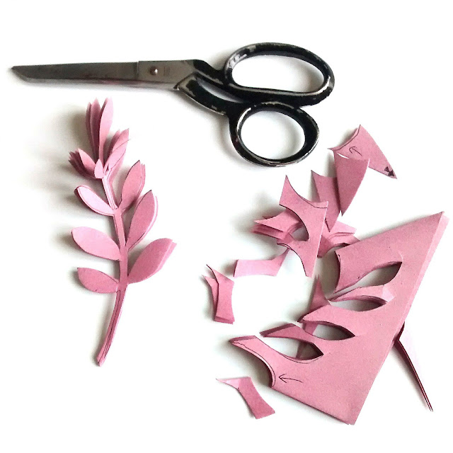 Make leafy paper snowflakes with this DIY tutorial Leafy Paper Snowflake tutorial step 6