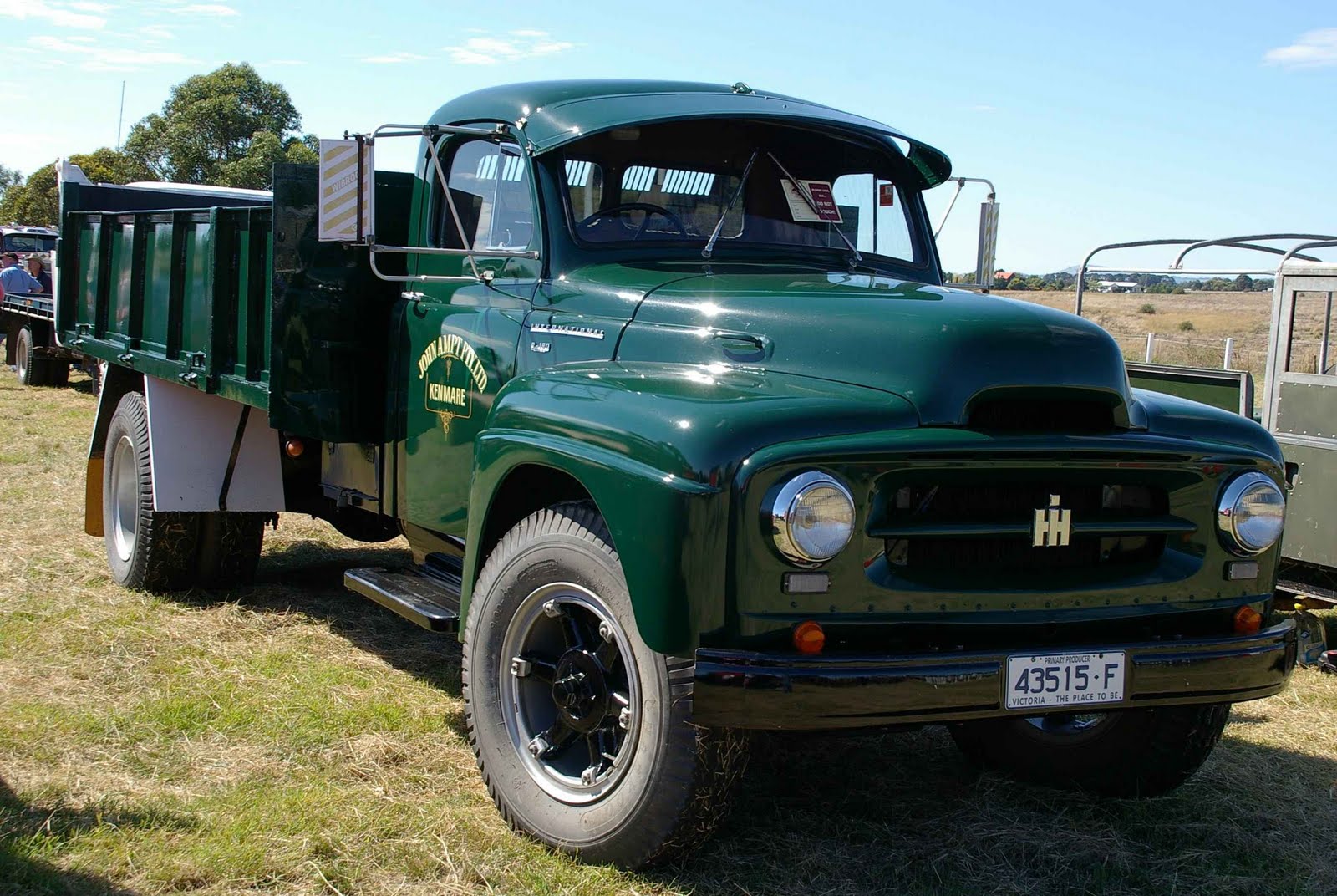 Historic Trucks: March 2011