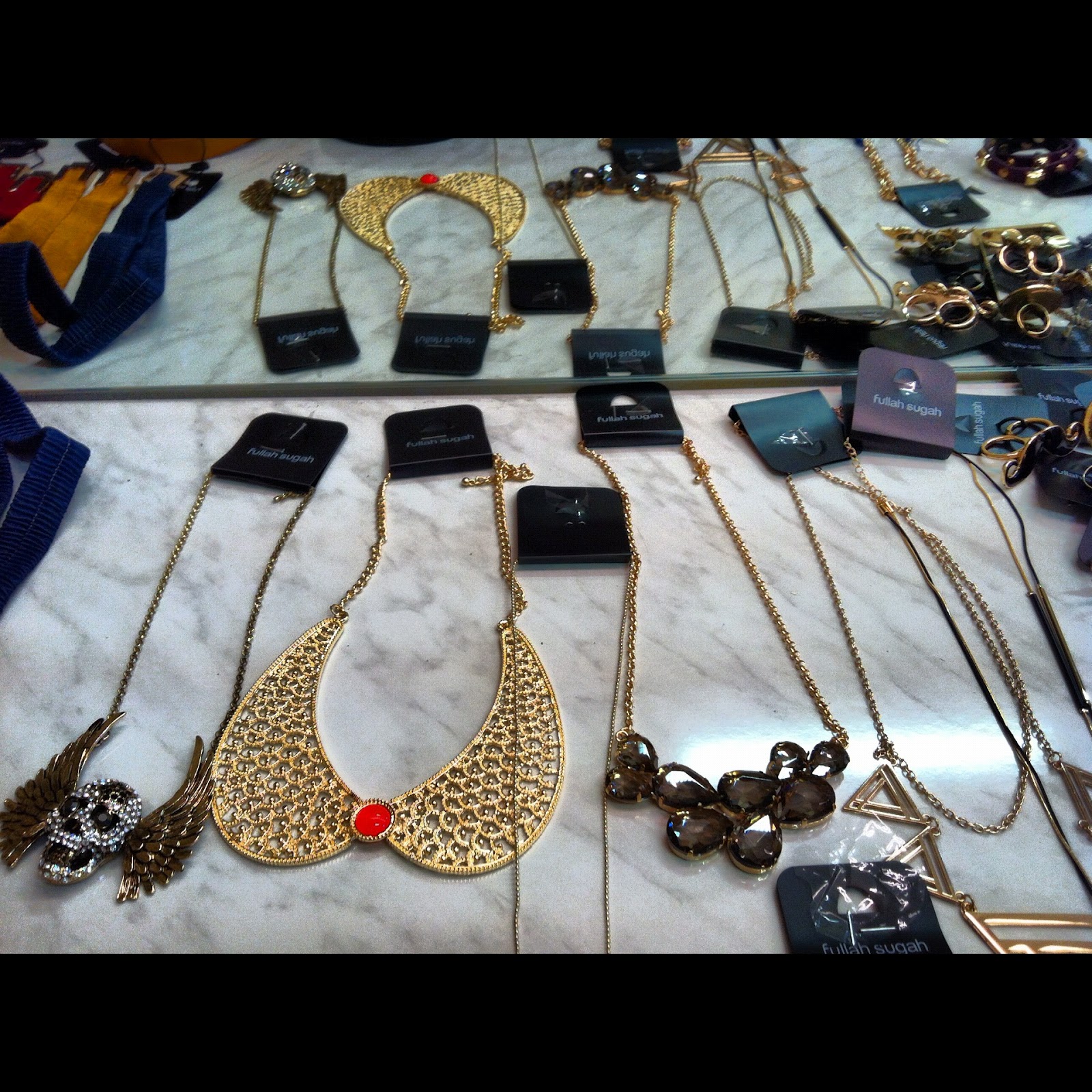 chanelenahot-chic-just-befor-the-photo-shoot