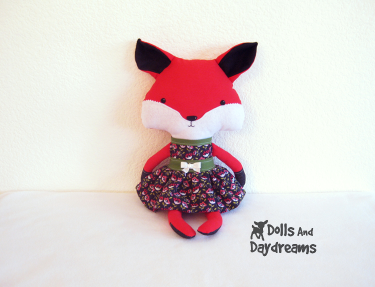 * Dolls And Daydreams Doll And Softie PDF Sewing Patterns Party