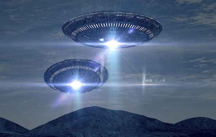 Geger Dua Penampakan UFO Misterius di Langit Inggris Geger Dua Penampakan UFO Misterius di Langit Inggris