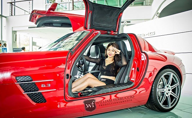 Người đẹp khoe dáng bên xe sang Mercedes-Benz