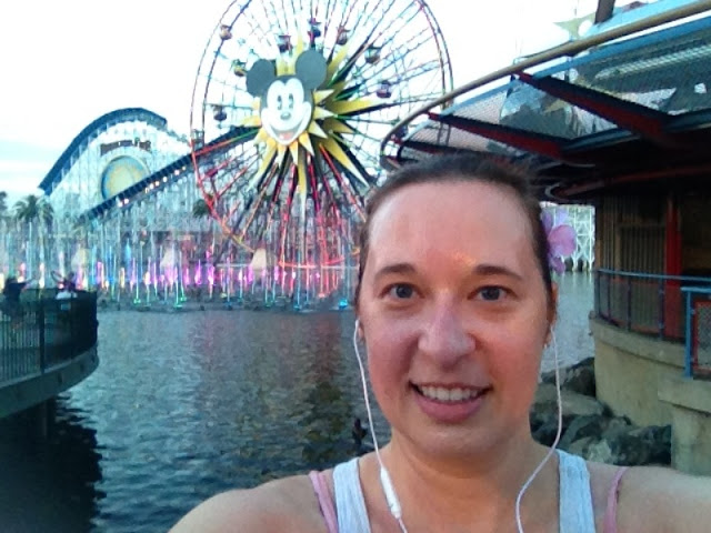 Budget Fairy Tale: Disneyland Race Weekend 2013 Part 3 - The Half Marathon