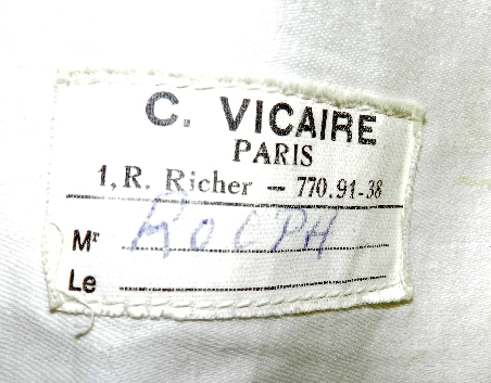 étiquette de la maison Vicaire Paris 