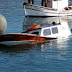 Σκληρές εικόνες από την τραγωδία στην Αίγινα: Το ταχύπλοο έκοψε στην μέση το τουριστικό σκάφος! Τρεις νεκροί - Μικρά παιδιά ανάμεσα στους τραυματίες