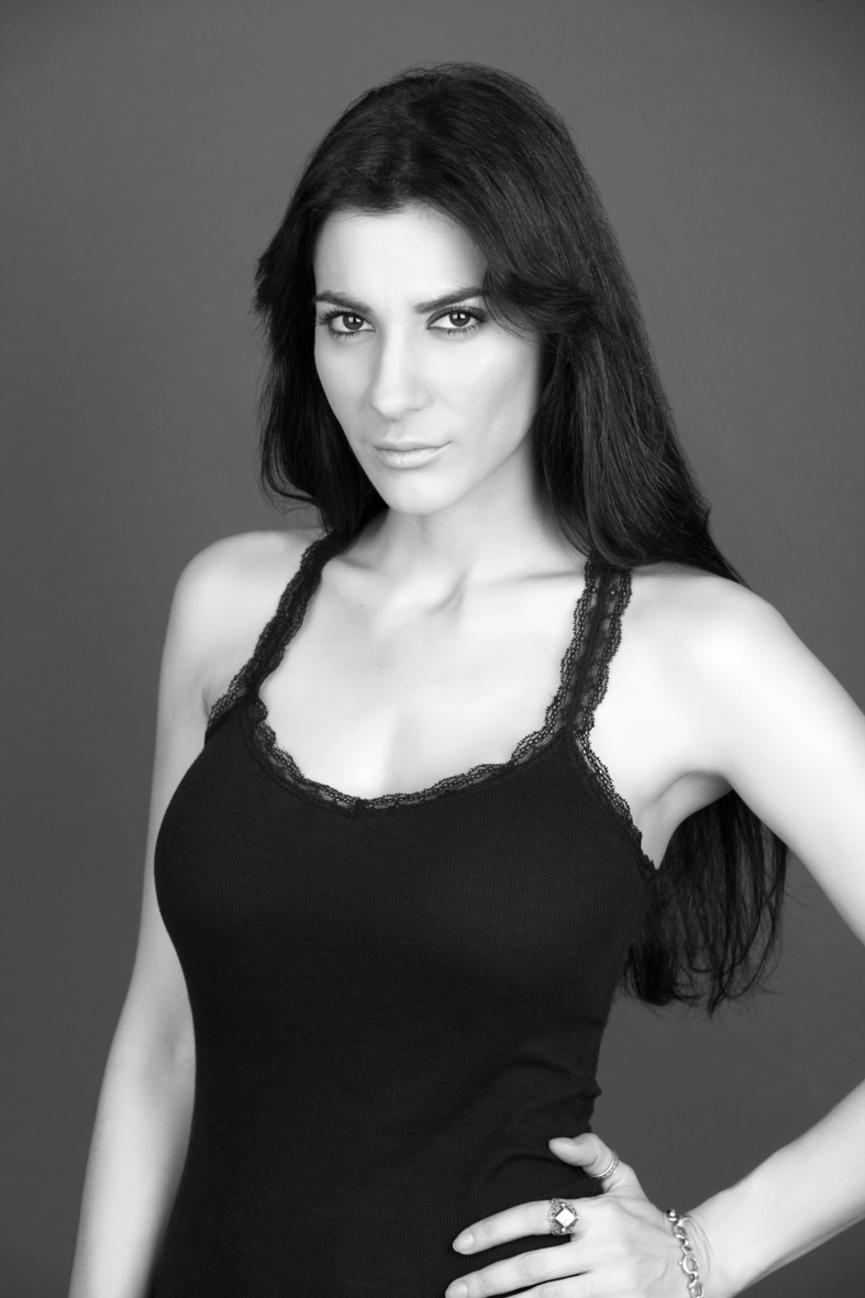 CECILIA GESSA CECILIA GESSA BOOK VARIAS