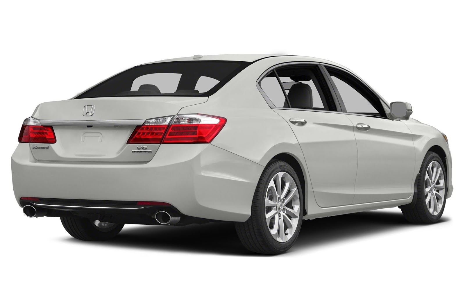 Honda Accord сбоку