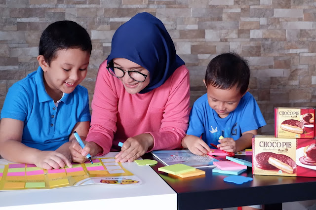 menemani anak belajar sambil ngemil lotte choco pie