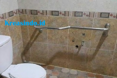 Jasa Handrail Kloset Kamar Mandi di Seluruh Jawa Timur dan sekitarnya Jasa Handrail Kloset Kamar Mandi di Seluruh Jawa Timur dan sekitarnya