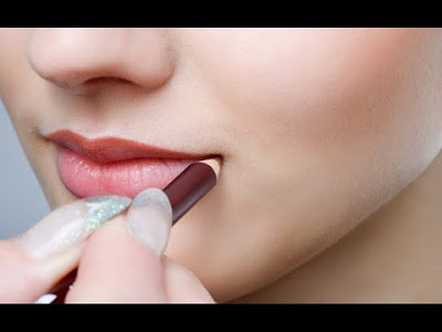 Penyebab Serta Cara Mencegah dan Mengatasi Bibir Hitam Penyebab Cara Mencegah dan Mengatasi Bibir Hitam