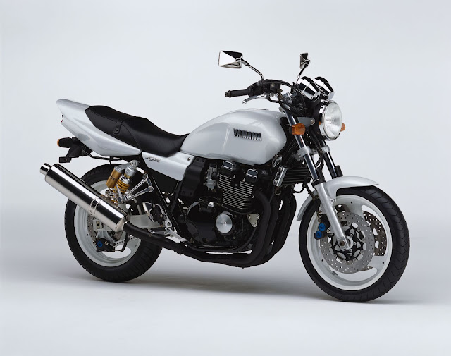 yamaha xjr 400cc
