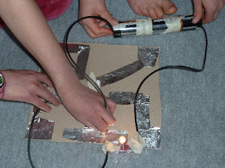 Highhill Homeschool: Make your Own Circuit Board