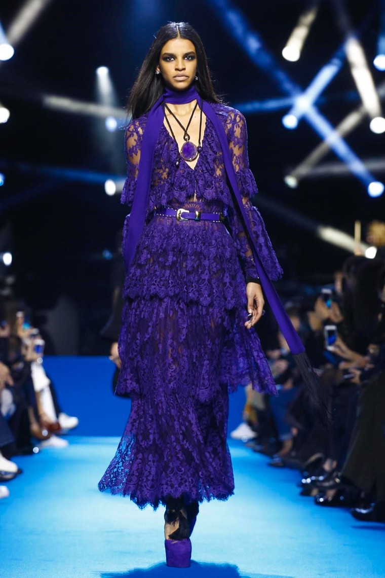 Elie Saab Fall/Winter 2016-2017 RTW PFW elie-saab-fall-winter-2016-2017-collection-paris-fashion-week, elie-saab-fall-winter-2016-2017, elie-saab-fall-winter-2016, elie-saab-fall-winter-2017, elie-saab-fall-winter, elie-saab-fall, elie-saab-fall2016-2017, elie-saab-fall-2016, elie-saab-fall-2017, paris-fashion-week-2016, du-dessin-aux-podiums, dudessinauxpodiums
