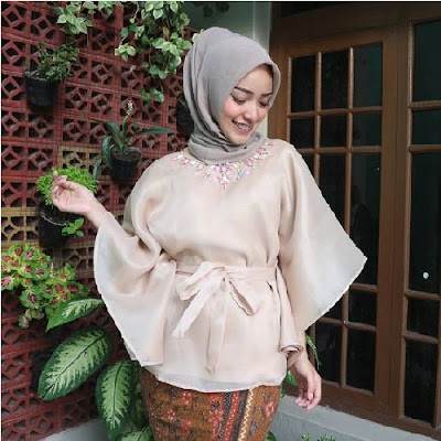 Kebaya Muslim Terusan Polos Kebaya Muslim Terusan Polos