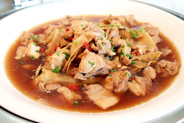 Herbal Chicken with Wolfberry Herbal Chicken with Wolfberry