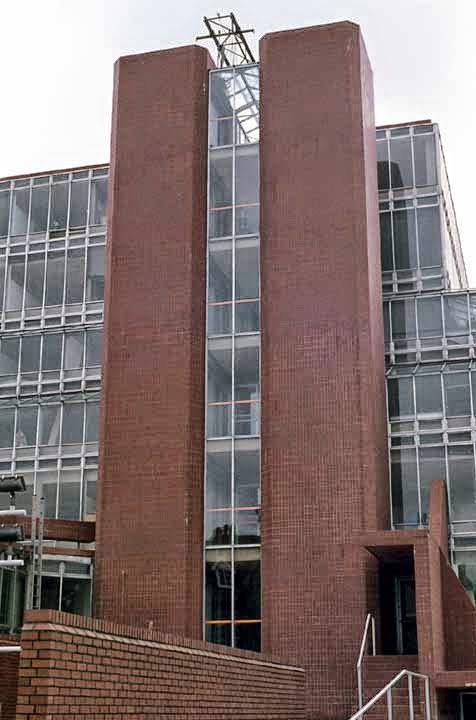 Facultad de Historia de Cambridge | James Stirling | Biblioteca ...