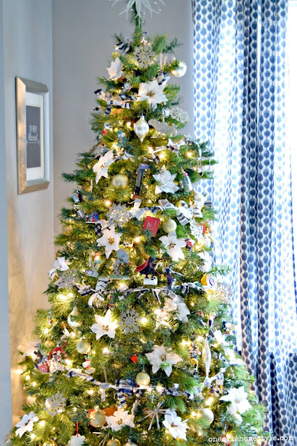 Super Simple Holiday Home Tour 2016 Super Simple Holiday Home Tour 2016