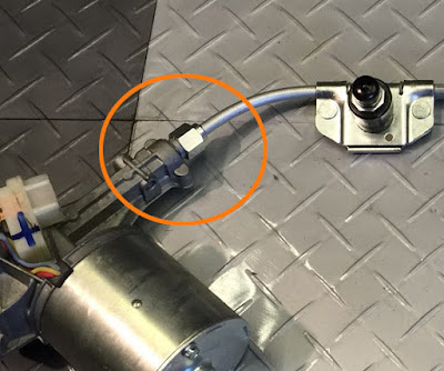 This nut holds the main mechanism and tube together This nut holds the main mechanism and tube together