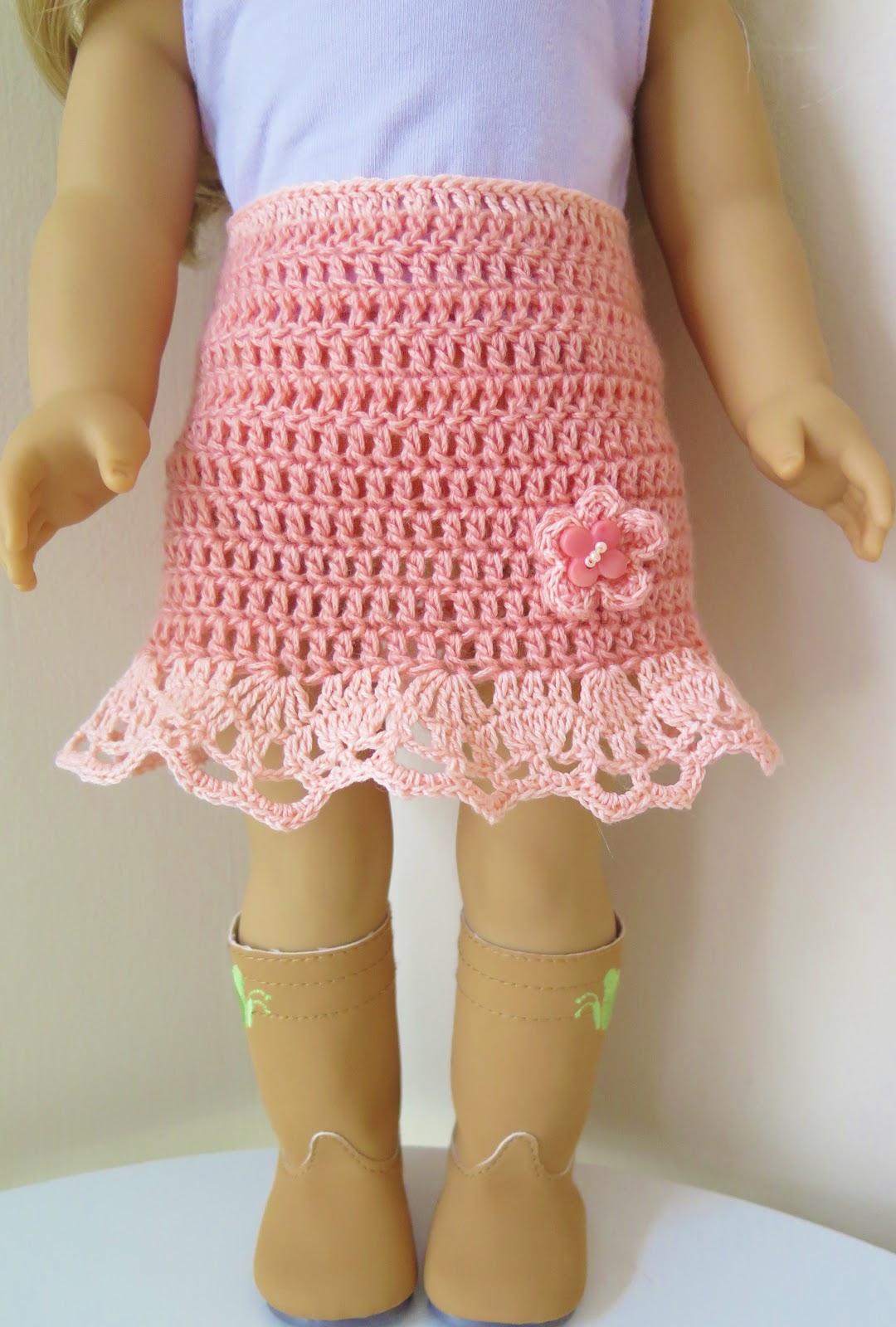 crocheted-doll-skirt