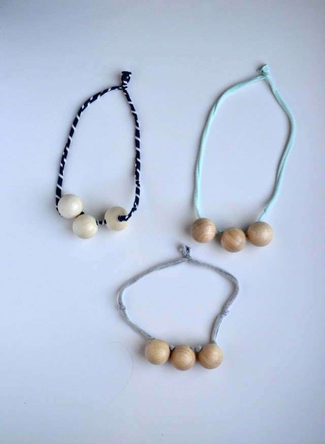 How To DIY Teething Necklace Tutorial