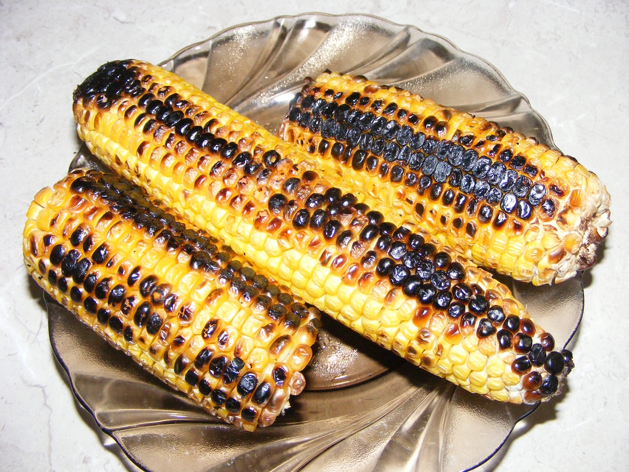 Жарить на кукурузном масле. Жареная кукуруза. Жареный початок кукурузы. Торт в виде кукурузы. Перуанская кукуруза.