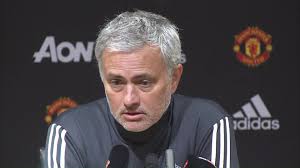 Phil Jones Berkata Seluruh Pemain Akan Selalu Mendukung Taktik Mourinho http://www.liputanskor.com/