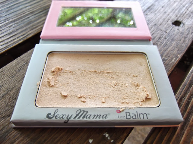THE BALM® COSMETICS  SEXY MAMA Anti-Shine Translucent Powder.