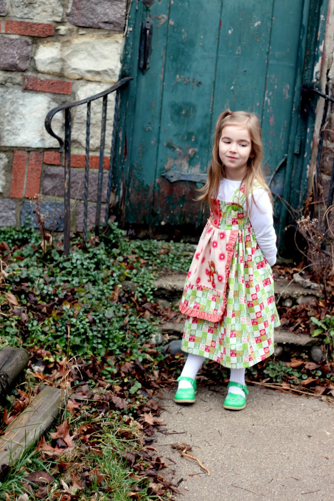 Girls size hot sale 6 christmas outfit