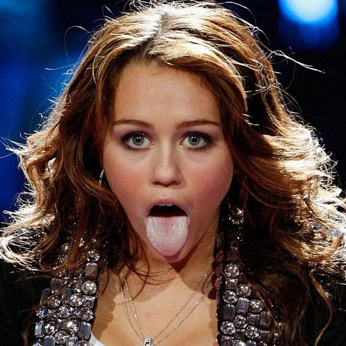 Miley Cyrus fake oder echt? Blow Job Sexfotos aufgetaucht! - Gerade ...