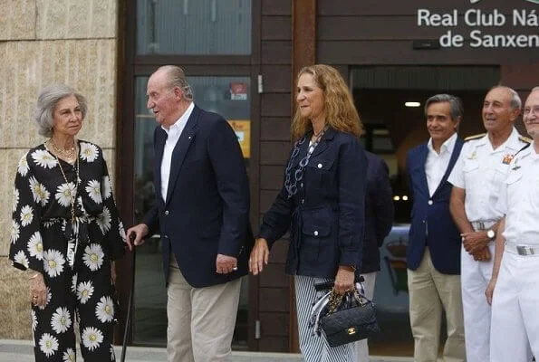 King Juan Carlos, Queen Sofia and Infanta Elena attended a dinner at Royal Yacht Club in Sanxenxo